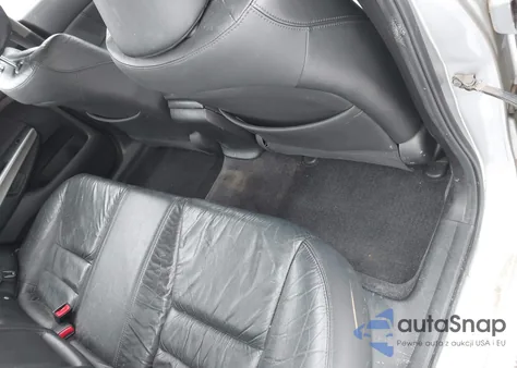 2009 Honda Accord 2.4 Ex-L z USA, uszkodzony, nr VIN 1HGCP26859A010064